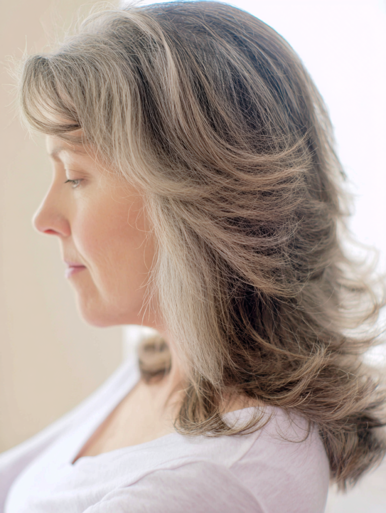 Loose Waves with Feathered Ends